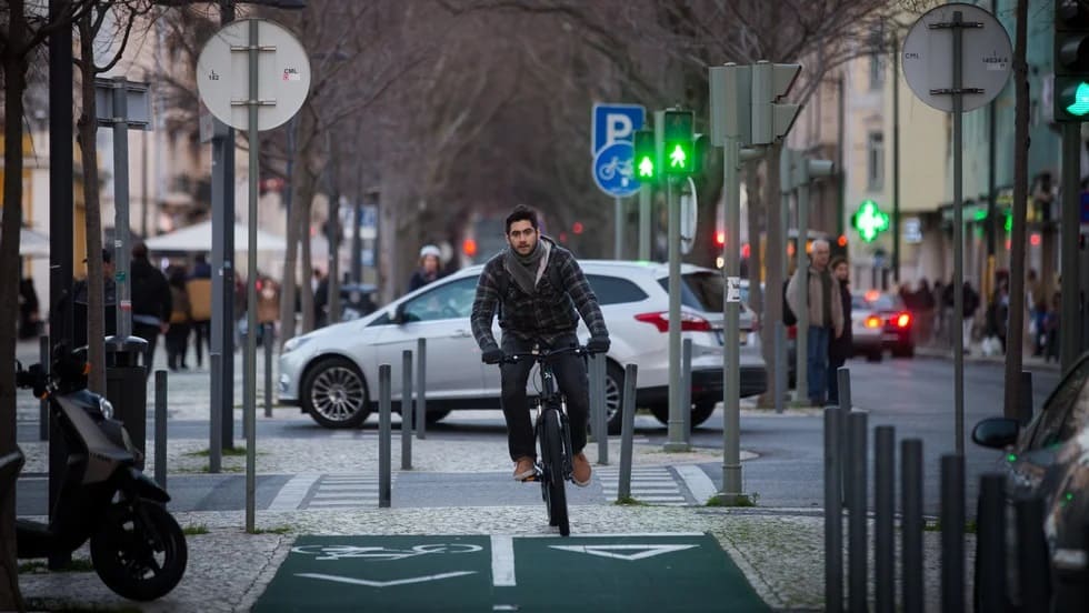 Moedas dá sinais na área da mobilidade suave com câmara de Lisboa a reforçar verbas dos programas de bicicletas